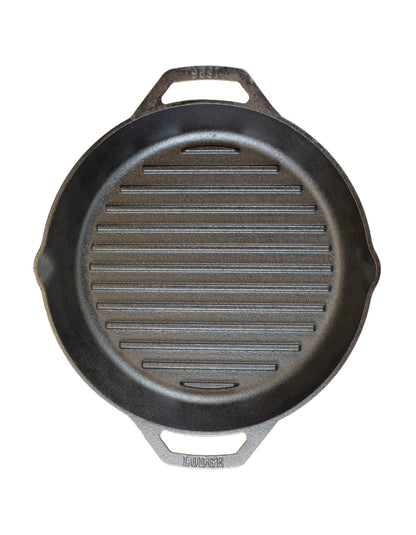 Top view of pan featuring grill lines that are evenly spread out on cooking surface.