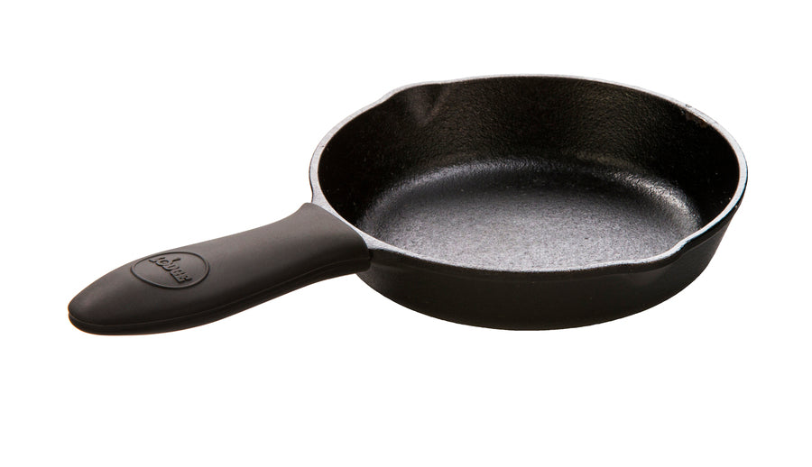 Handle holder on skillet.
