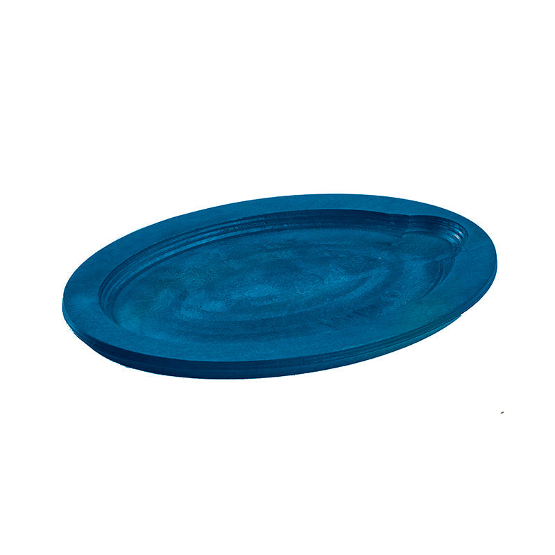 Blue colored wood underliner with indent to place serving dish.