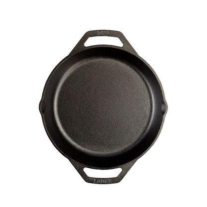 Top view of pan featuring cooking surface.