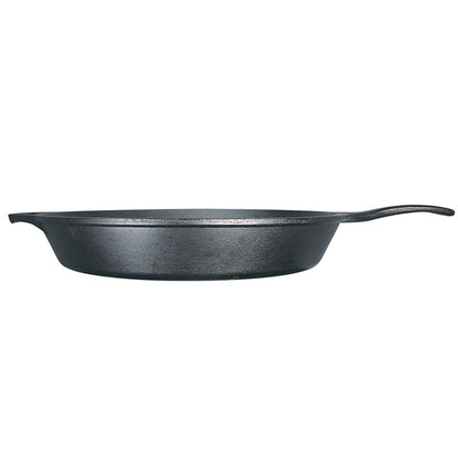 Side view of skillet.